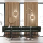 Senso barsofa sammen med et høyt Kvart bord i en restaurant fra Fora Form
