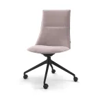 Fjell 4er kryss med hjul og medium rygg Konferansestol Fora Form