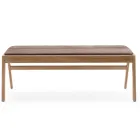 Knekk bench in solid oak with fixed cushion Fora Form